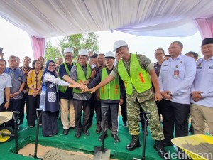 Kemenkop Groundbreaking Pembangunan 800 Kopdes Merah Putih di Bekasi
