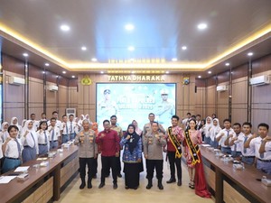 Keseruan Cerdas Cermat dan Duta Kamtibmas di Polres Mojokerto