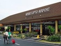 Pesawat Jatuh Saat Aerobatik, Pilot Jet Tempur Pertama TNI Gugur