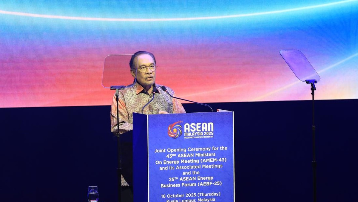 Anwar Ibrahim Blak-blakan Puji Proyek Ini 'Mahkota' ASEAN