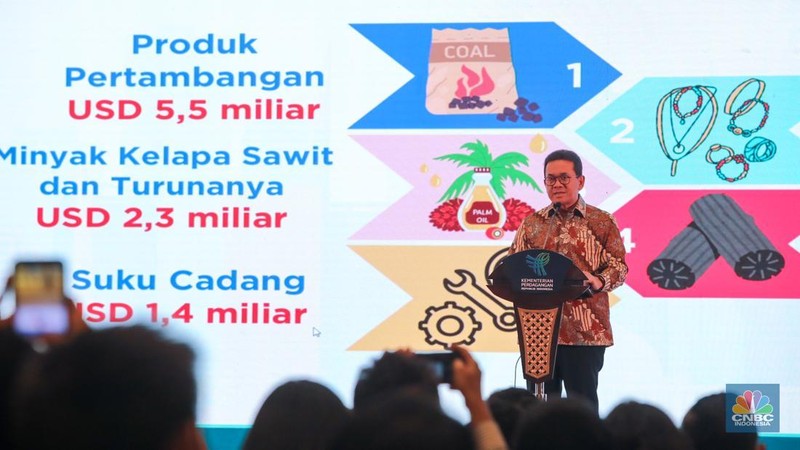Menteri Perdagangan Budi Santoso menyampaikan pemaparan saat Closing Ceremony Trade Expo Indonesia (TEI) 2025 di ICE BSD, Kabupaten Tangerang, Minggu (19/10/2025). (CNBC Indonesia/Faisal Rahman)