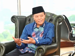 Jadi Kado Istimewa, HNW Puji Kebijakan Prabowo Bentuk Ditjen Pesantren
