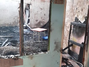 Video: Jasad Pasutri Ditemukan Berpelukan dalam Kebakaran Rumah di Palembang