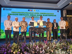 Elektrifikasi KA Cikarang-Cikampek dan Padalarang-Cicalengka Segera Digarap
