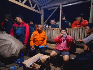 Pendaki yang Terjatuh di Gunung Burangrang Ditemukan Selamat
