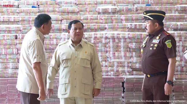 Saksikan Penyerahan Duit Korupsi CPO Rp13 T, Prabowo Puji Kejagung