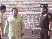 Saksikan Penyerahan Duit Korupsi CPO Rp13 T, Prabowo Puji Kejagung