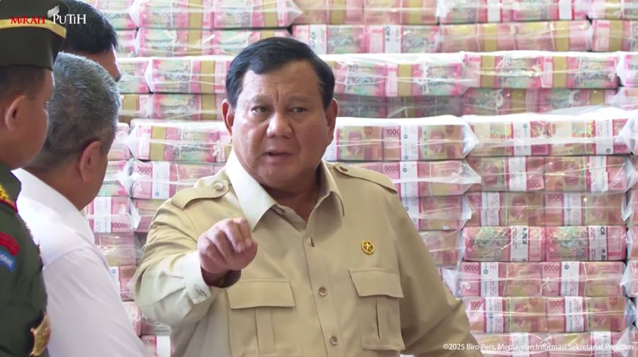 Presiden Prabowo Saksikan Penyerahan Uang Pengganti Kerugian Negara, Jakarta, 20 Oktober 2025. (Tangkapan Layar Youtube/Sekretariat Presiden)