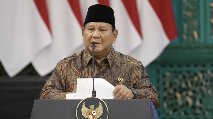 Presiden Prabowo Subianto saat menghadiri Sidang Kabinet Paripurna di Istana Negara, Jakarta, Senin (20/10/2025). (YouTube/Sekretariat Presiden)