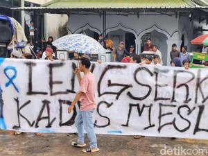Warga Tuntut Kades di Batang Dicopot Usai Diduga Selingkuh dengan Istri Orang