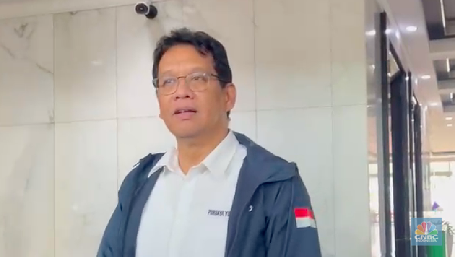Menteri Keuangan (Menkeu), Purbaya Yudhi Sadewa saat ditemui di Kantor Kementerian Keuangan, Jakarta, Selasa (21/10/2025). (CNBC Indonesia/Zahwa Madjid)