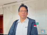 Purbaya Pasang Tarif Bea Masuk Tambahan untuk Impor Benang Kapas