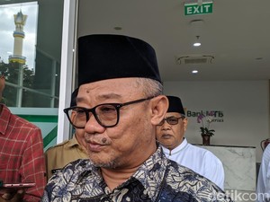 Mendikdasmen Sebut IFP Beda dengan Proyek Chromebook Era Nadiem