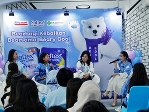 Softex Beary Cool dan Alfamart Kolaborasi Bikin Toilet Sekolah Lebih Layak