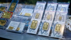 Harga Emas Hari Ini di Jogja 3 Desember 2025: LM Turun, Pegadaian Bervariasi!