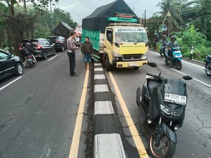 Pelajar Sundul Pesepeda Lalu Hantam Truk di Sleman, Begini Kondisinya