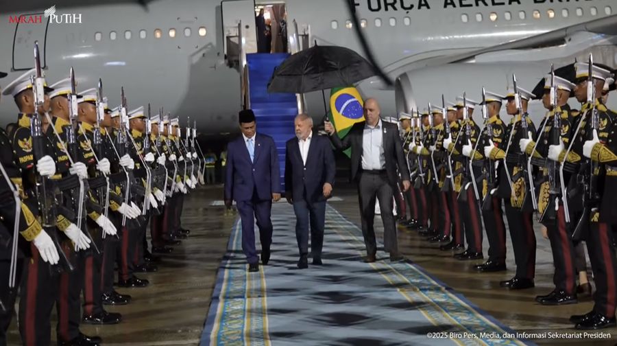 Kedatangan Presiden Brasil Luiz Inácio Lula da Silva di Indonesia, Jakarta, (22/10/2025). (Tangkapan Layar Youtube/Sekretariat Presiden)