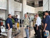 Bos OJK Datangi Kantor Purbaya, Mau Bahas Data Kredit di SLIK?