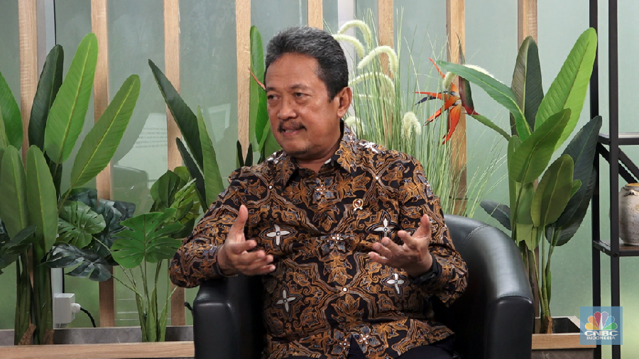 Menteri Kelautan dan Perikanan (MenKP) Sakti Wahyu Trenggono dalam program CNBC Indonesia Prabowonomics: One Year of Prabowo's Presidency di Jakarta, Rabu (22/10/2025). (CNBC Indonesia TV)
