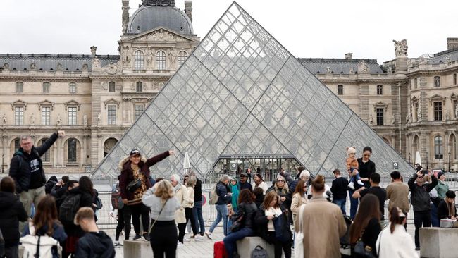 Louvre Kapok Dimaling, Pindahkan Barang Berharga ke Bank Sentral