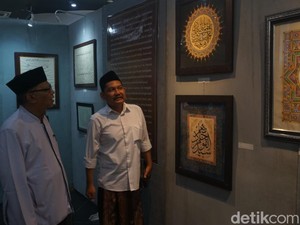 Pameran Kaligrafi di Jombang Suguhkan Gaya Tulisan Arab Klasik