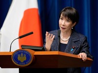 Bursa Asia Cetak Rekor Baru Jelang Pertemuan PM Jepang & Trump