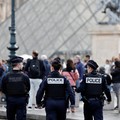 Dua Tersangka Pencurian Mahkota Louvre Dibekuk Polisi