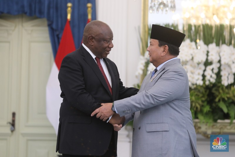 Presiden Prabowo Subianto menerima kunjungan kenegaraan Presiden Afrika Selatan (Afsel) Matamela Cyril Ramaphosa di Istana Merdeka, Jakarta, Rabu (22/10/2025). (CNBC Indonesia/Tri Susilo) Presiden Prabowo Subianto menerima kunjungan kenegaraan Presiden Afrika Selatan (Afsel) Matamela Cyril Ramaphosa di Istana Merdeka, Jakarta, Rabu (22/10/2025). (CNBC Indonesia/Tri Susilo)