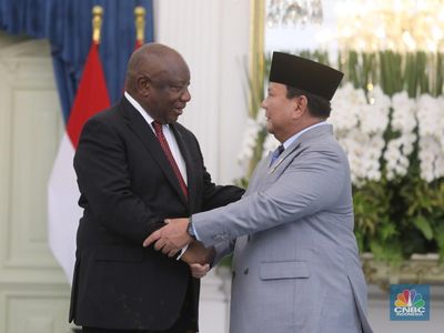 Momen Hangat Prabowo Menerima Kunjungan Presiden Afsel Ramaphosa
