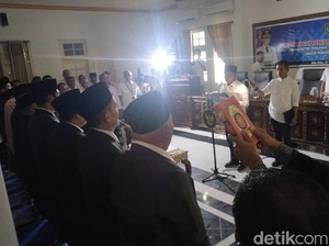 Mati Lampu dan Salah Teks Warnai Pelantikan 18 Pejabat Pemkot Bima