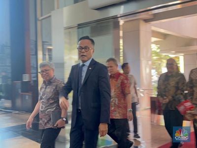 Setelah Bos Pertamina, Kantor Purbaya Didatangi Menkop & COO Danantara