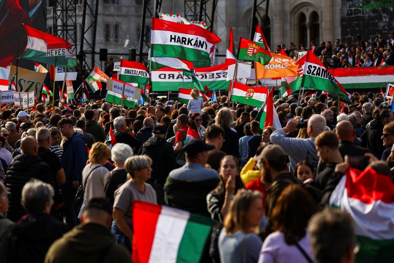 Peringatan 69 tahun Pemberontakan Hongaria 1956 di Budapest, Hungaria, Kamis (23/10/2025). (REUTERS/Marton Monus) Peringatan 69 tahun Pemberontakan Hongaria 1956 di Budapest, Hungaria, Kamis (23/10/2025). (REUTERS/Marton Monus)