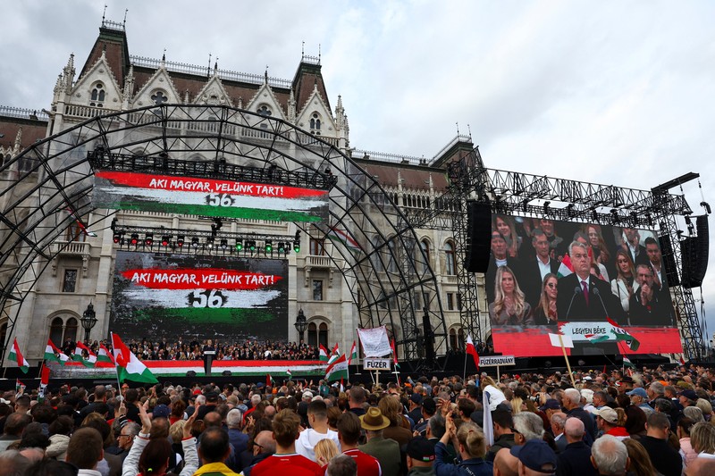 Peringatan 69 tahun Pemberontakan Hongaria 1956 di Budapest, Hungaria, Kamis (23/10/2025). (REUTERS/Marton Monus) Peringatan 69 tahun Pemberontakan Hongaria 1956 di Budapest, Hungaria, Kamis (23/10/2025). (REUTERS/Marton Monus)