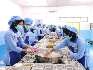 Aturan Baru MBG: Dilarang Masak Sebelum Jam 12 Malam-Maksimal 2.000 Porsi
