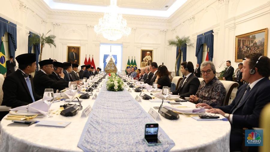 Presiden Prabowo Subianto saat melakukan pertemuan bilateral dengan Presiden Brasil Luiz Inácio Lula da Silva di Istana Merdeka, Jakarta, Kamis (23/10/2025). (CNBC Indonesia/Tri Susilo) Presiden Prabowo Subianto saat melakukan pertemuan bilateral dengan Presiden Brasil Luiz Inácio Lula da Silva di Istana Merdeka, Jakarta, Kamis (23/10/2025). (CNBC Indonesia/Tri Susilo)