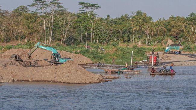 Simak! Ini Alasan Koperasi dan UMKM Dapat Prioritas Kelola Tambang