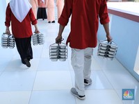 Bos BGN Ungkap 1,8 Miliar Porsi MBG, Ada 11.640 Penerima Keracunan