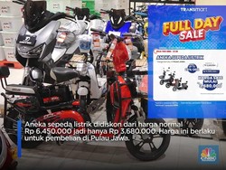 Video: Sepeda Listrik Diskon Jutaan Rupiah! Cek Transmart Yuk