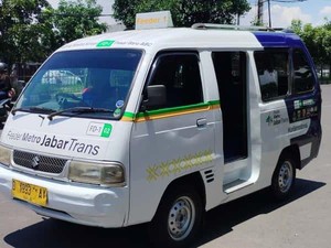 KDM Gandeng Insinyur untuk Benahi Angkot dan Transportasi Jabar