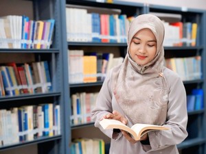 Merantau dari Jawa, Guru Sekolah Rakyat di Makassar Ini Bawa Harapan Baru