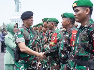 Pangdam Brawijaya Sambut Satgas Yonif 512/QY yang Pulang dari Perbatasan