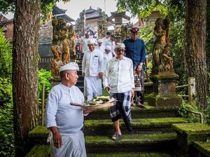 Hari Tumpek Wariga Jadi Momentum Jaga Hubungan Harmonis Manusia & Alam