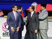 Presiden Filipina Ferdinand "Bongbong" Marcos Jr., Sultan Hassanal Bolkiah dari Brunei, Perdana Menteri Vietnam Pham Minh Chinh, Perdana Menteri Timor-Leste Kay Rala Xanana Gusmao dan Presiden Indonesia Prabowo Subianto menghadiri KTT ASEAN ke-47 dan