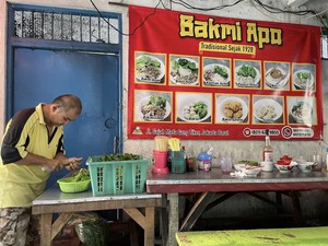 Bakmi Legendaris di Jakbar hingga Bakso Pontianak Halal di Pasar Puri