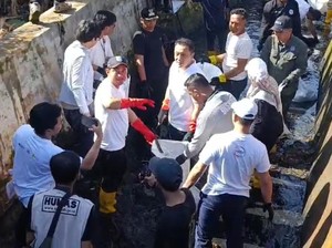 Wamen LH Mau Bikin Wetland untuk Saring Sampah di Sungai Cipinang Depok