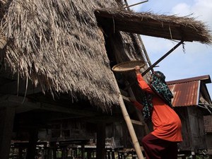 Ampa Fare: Tradisi Menyimpan Pangan Masyarakat Wawo Bima NTB