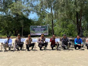 Rembuk Pemuda Riau Satukan Semangat Green Policing, Tanam Mangrove di Bengkalis