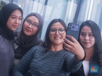 iPhone Turun Harga, MacBook Mulai Rp 11 Jutaan