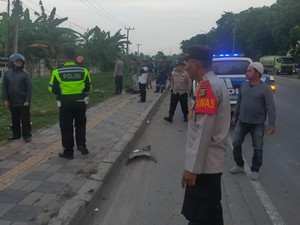 2 Pemotor di Palembang Tewas Ditabrak Innova dari Belakang, Sopir Melarikan Diri