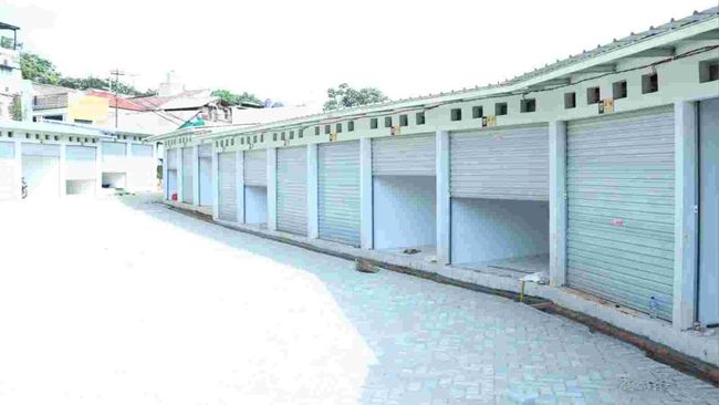 Penuhi Kebutuhan, Pemprov DKI Dampingi UMKM Eks-Barito di Lokasi Baru